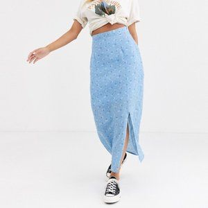 Daisy Street Plus midi skirt in ditsy floral